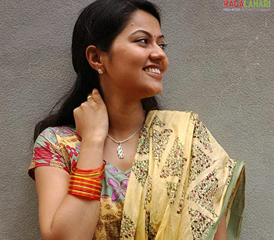 TV Serial Actress Suhasini and Actor Raja Engagement HD Photos, Pics, Images,  Gallery | 25CineFrames
