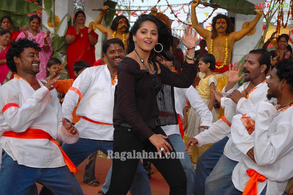 Anushka Shetty Panchakshari Song Stills, HD Gallery, Images