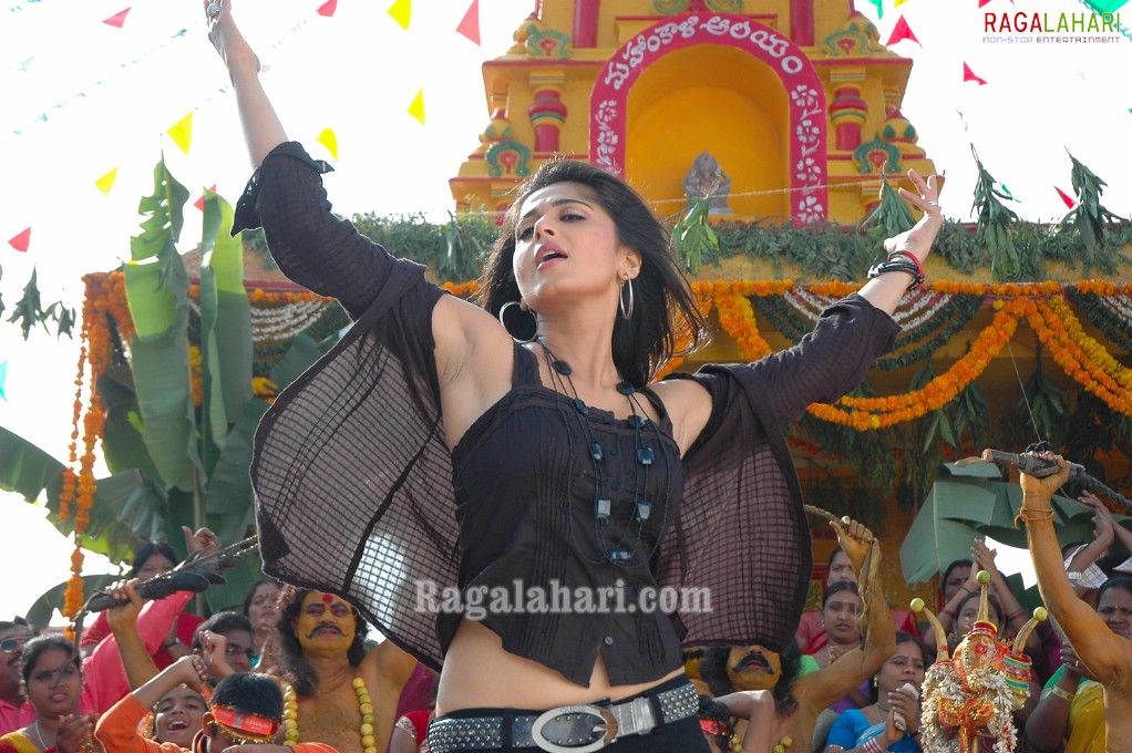 Anushka Shetty Panchakshari Song Stills, HD Gallery, Images