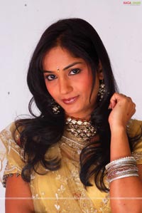 Madhavi Latha