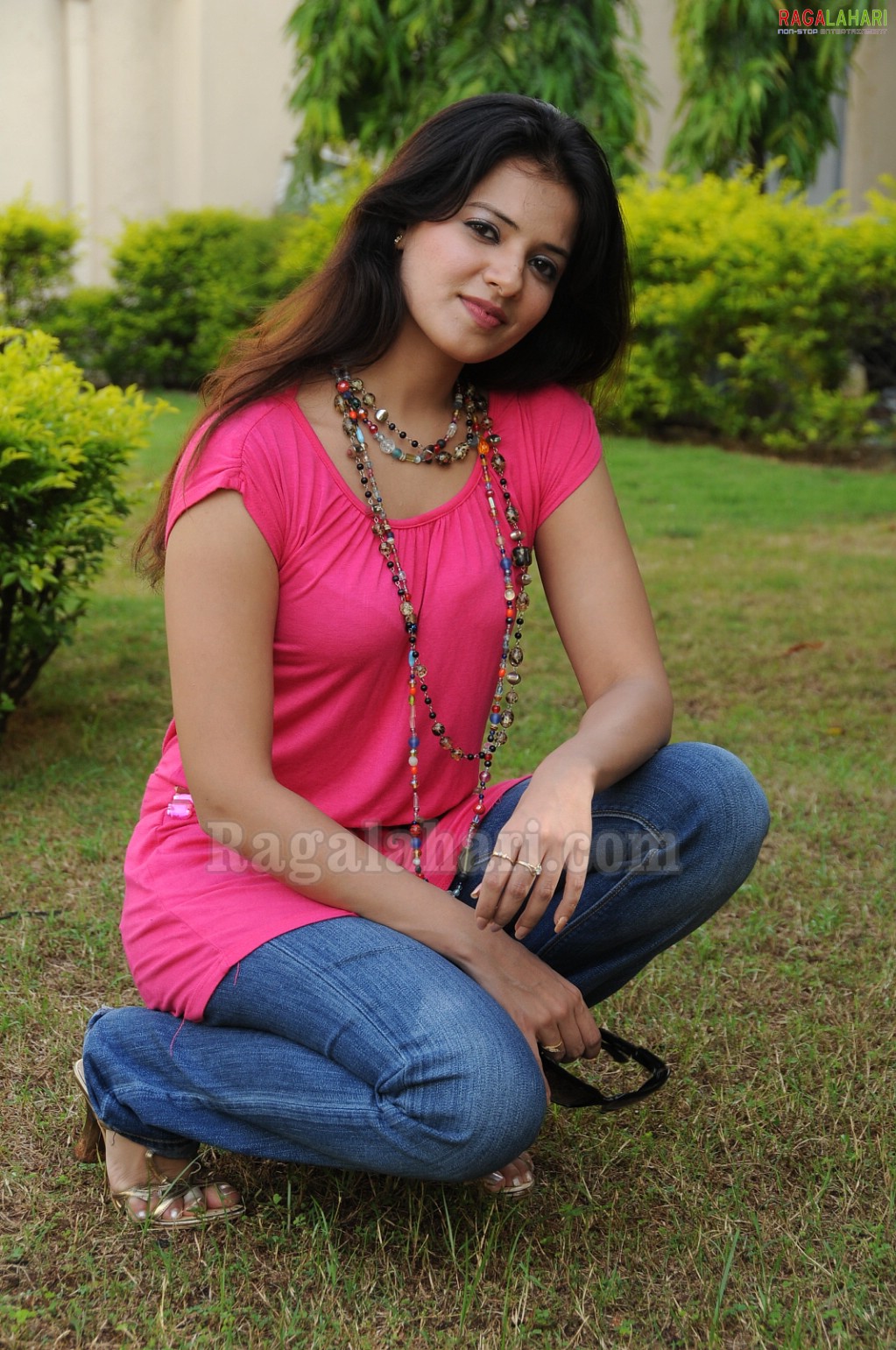 SALONI ASWANI