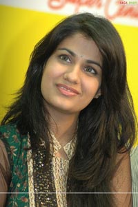 Shreya Dhanwanthary