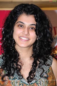 Taapsee Pannu Neerus Photos