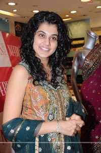 Taapsee Pannu Neerus Photos