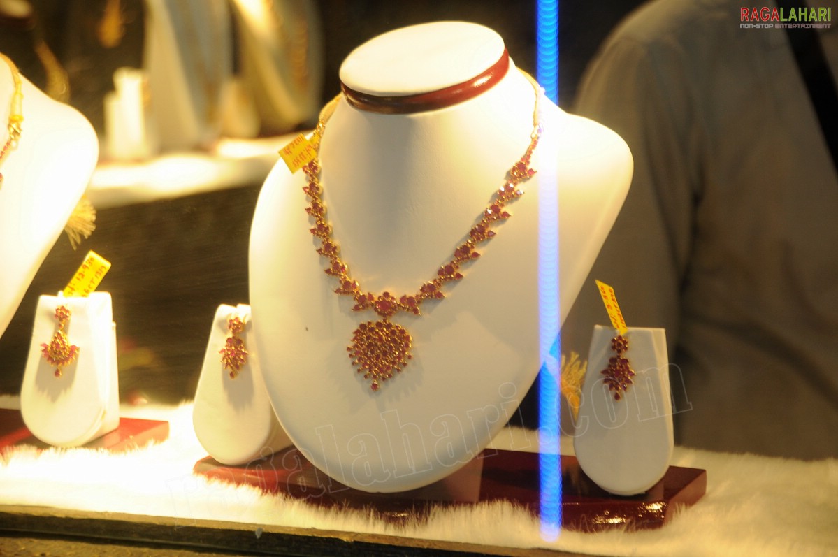 Hyderabad Jewellery, Pearl & Gem Fair 2011