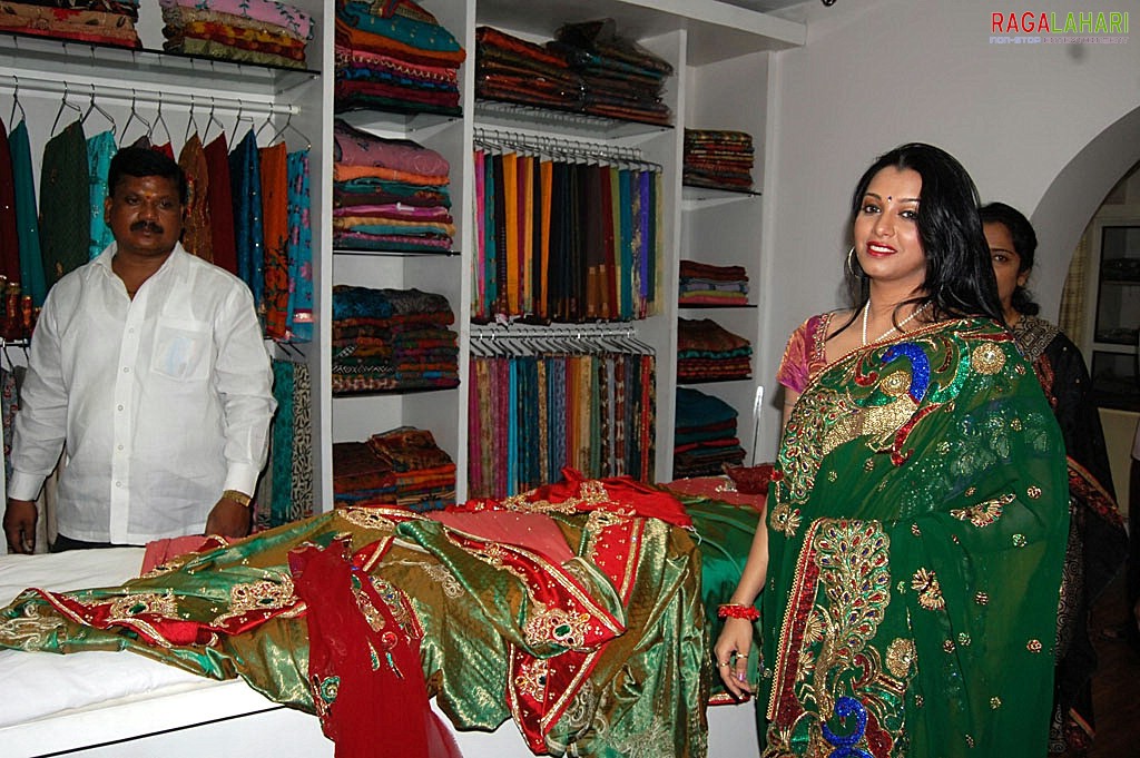 Ista Sakhi Kanjeevaram Showroom Launch