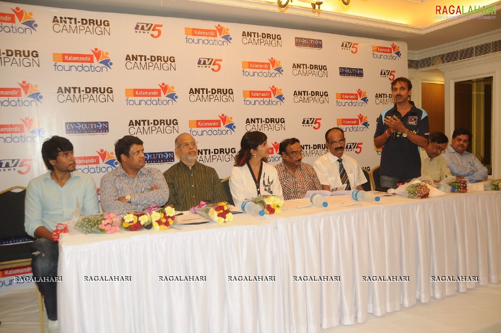 Kalamandir Foundation launches “Super Stars Anti-Drug Campaign 2011”