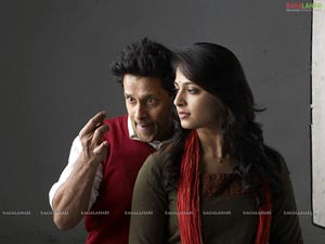 Vikram, Anushka