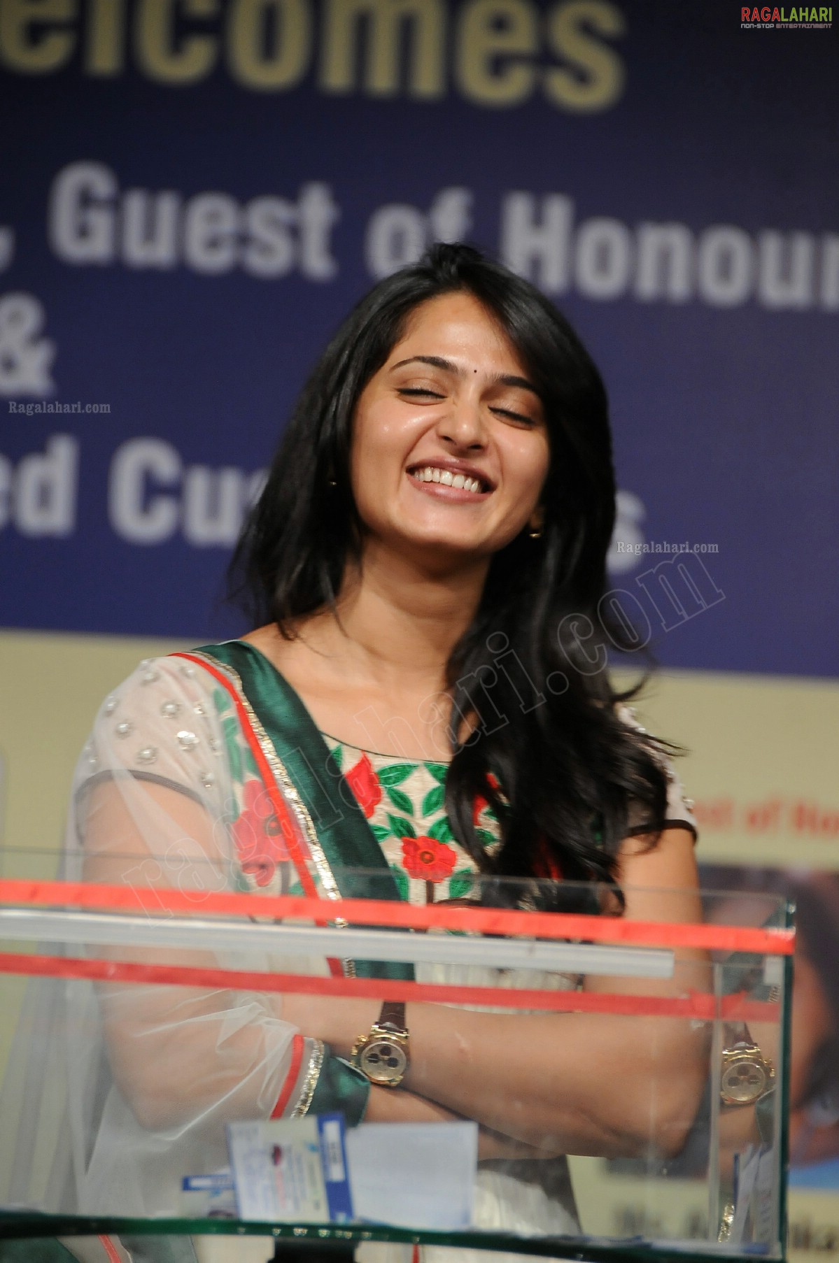 Anushka Shetty at TMC Bumper Prize Announcement, HD Gallery, Images