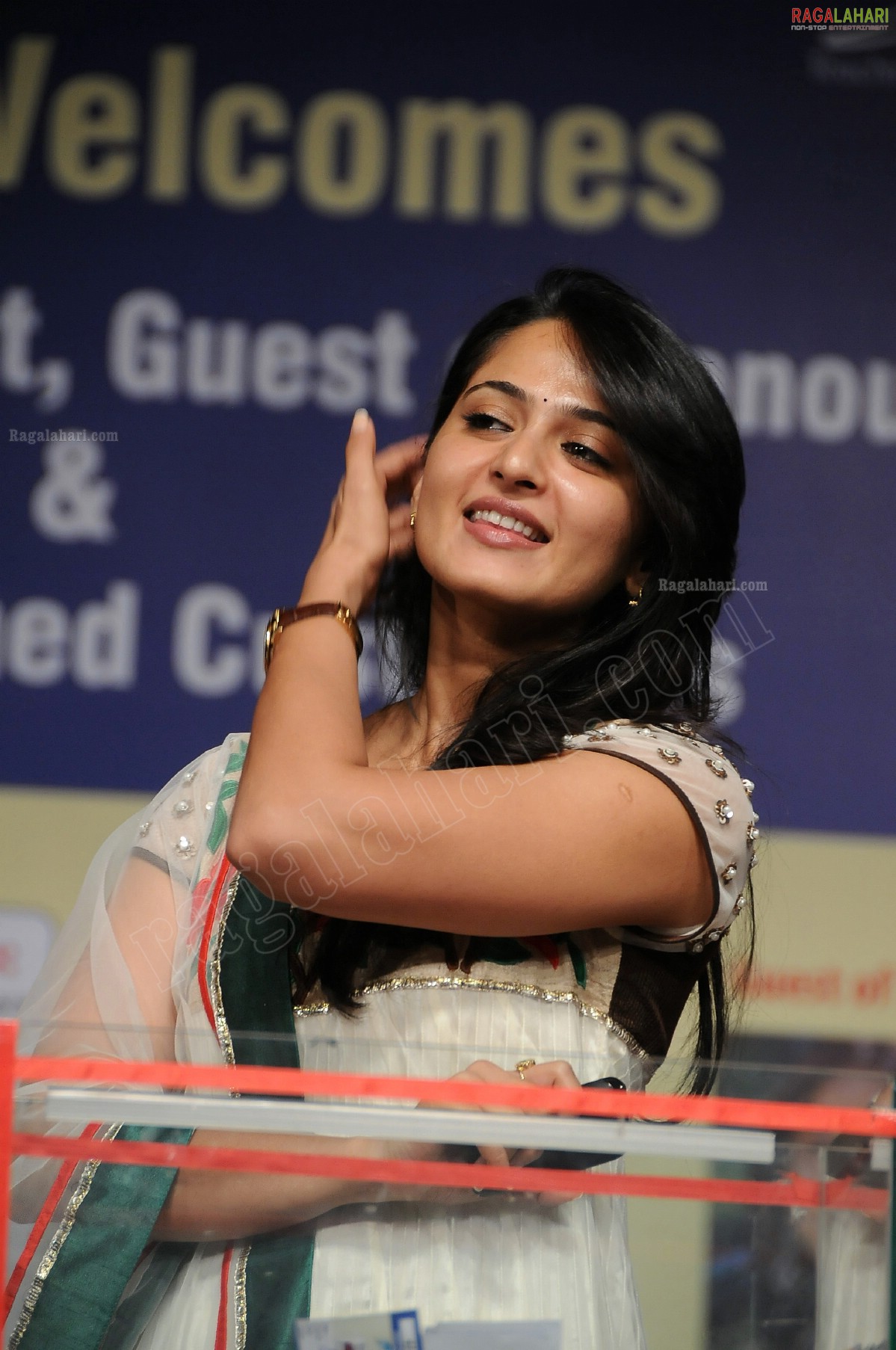 Anushka Shetty at TMC Bumper Prize Announcement, HD Gallery, Images