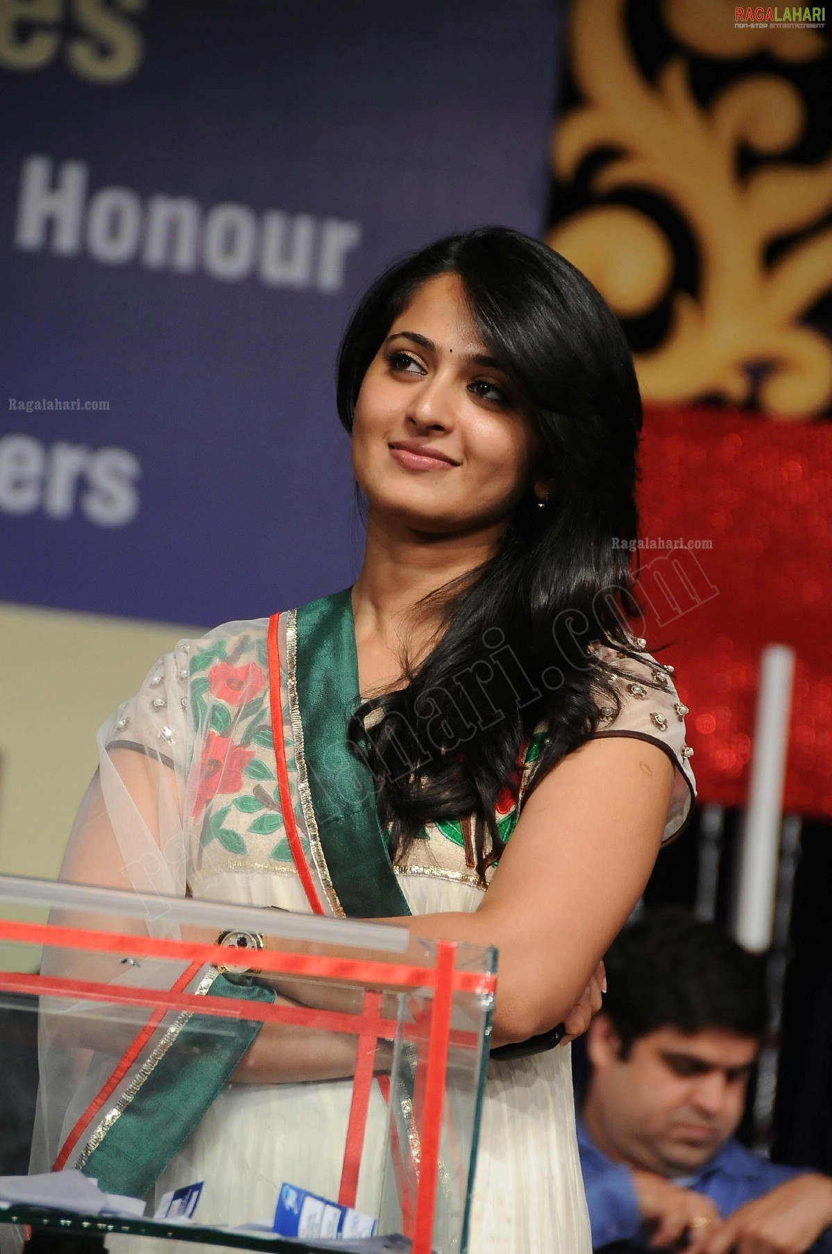 Anushka Shetty at TMC Bumper Prize Announcement, HD Gallery, Images