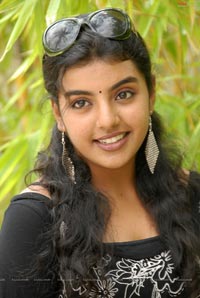 Divya Nageshwari at Nenu Naanna Abadham Press Meet