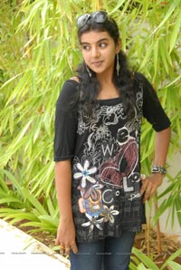 Divya Nageshwari at Nenu Naanna Abadham Press Meet