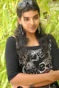 Divya Nageshwari at Nenu Naanna Abadham Press Meet