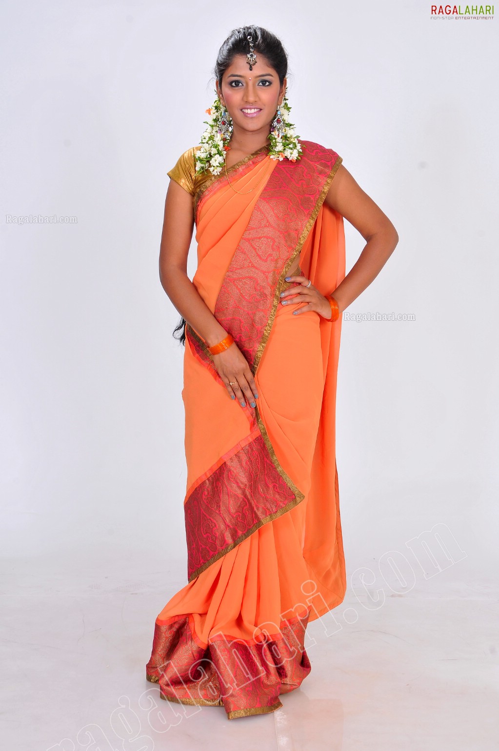 Eesha Rebba in Traditional Saree Exclusive Photo Shoot