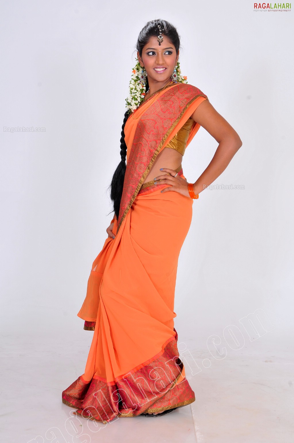 Eesha Rebba in Traditional Saree Exclusive Photo Shoot