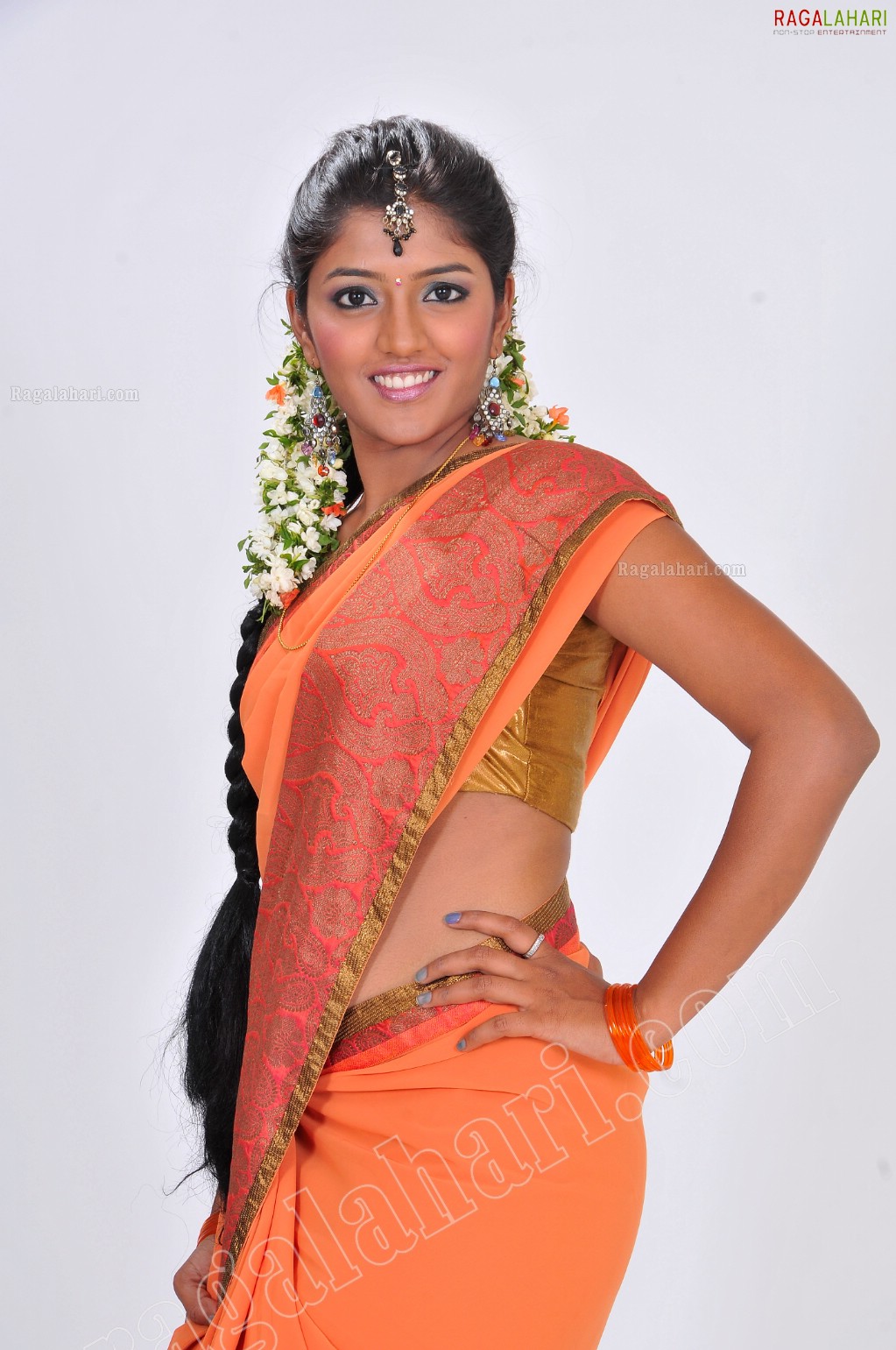 Eesha Rebba in Traditional Saree Exclusive Photo Shoot