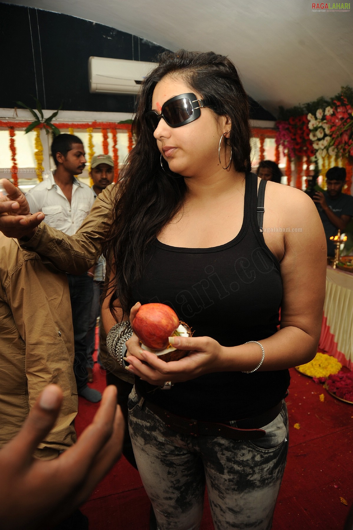 Namitha (Hi-Res)