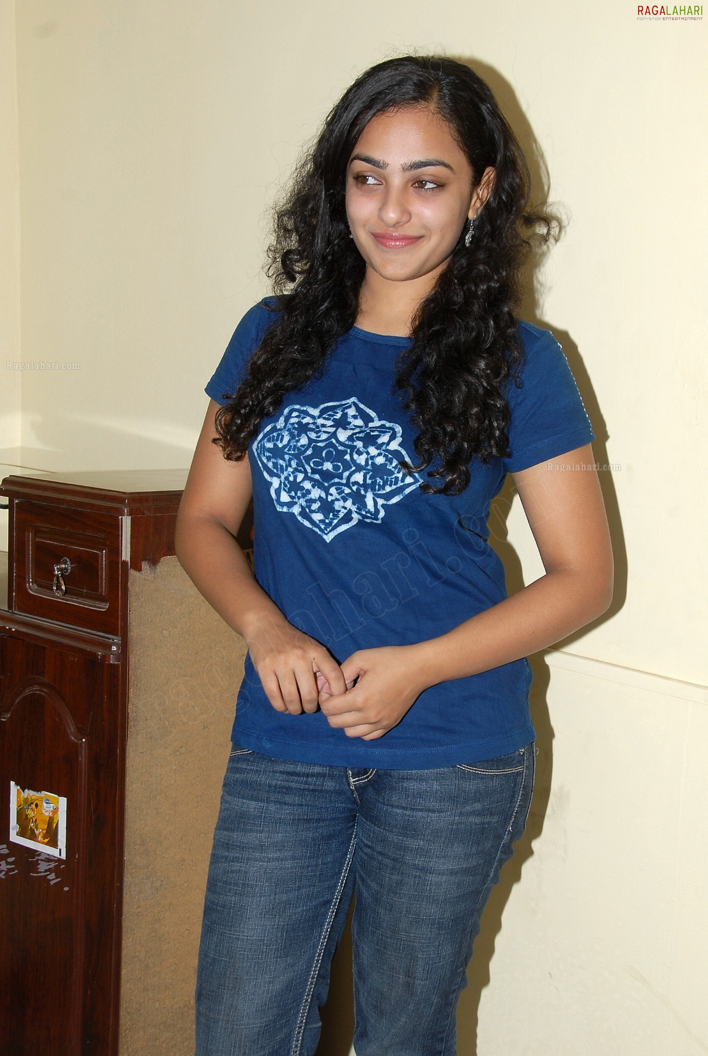 Nithya Menon Sega Movie Stills, Photo Gallery