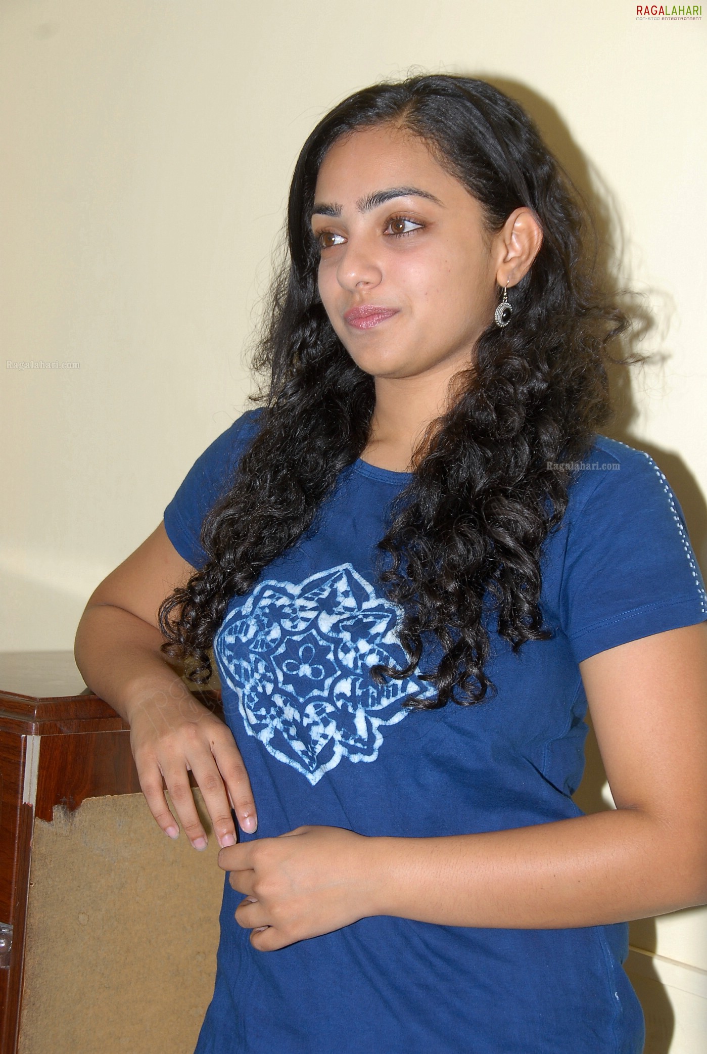 Nithya Menon Sega Movie Stills, Photo Gallery