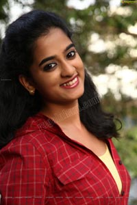 Heroine Nandita HD Photo Portfolio