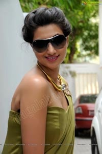 Eega Guest Role Actress Hamsa Nandini Photos