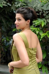 Eega Guest Role Actress Hamsa Nandini Photos