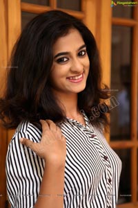 Smiling Beauty Nandita Photo Shoot