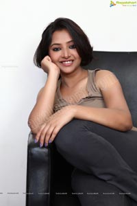 Swetha Basu Prasad Exclusive Studio Shoot