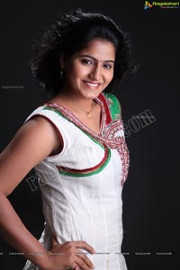 Telugu Speaking Heroing Tanusha Photos