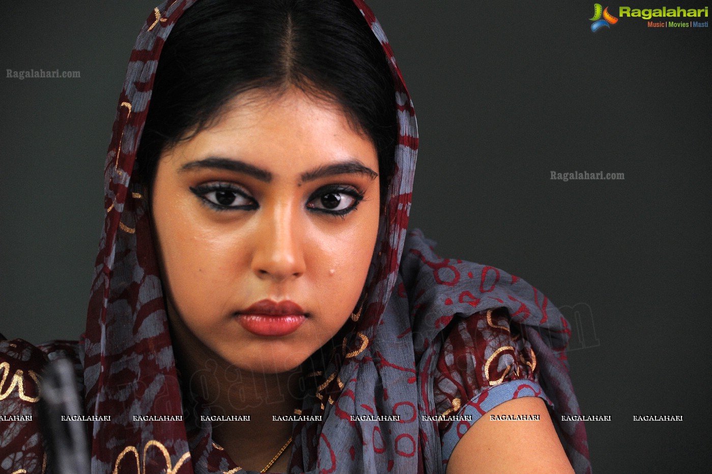 Niti Taylor (Posters)