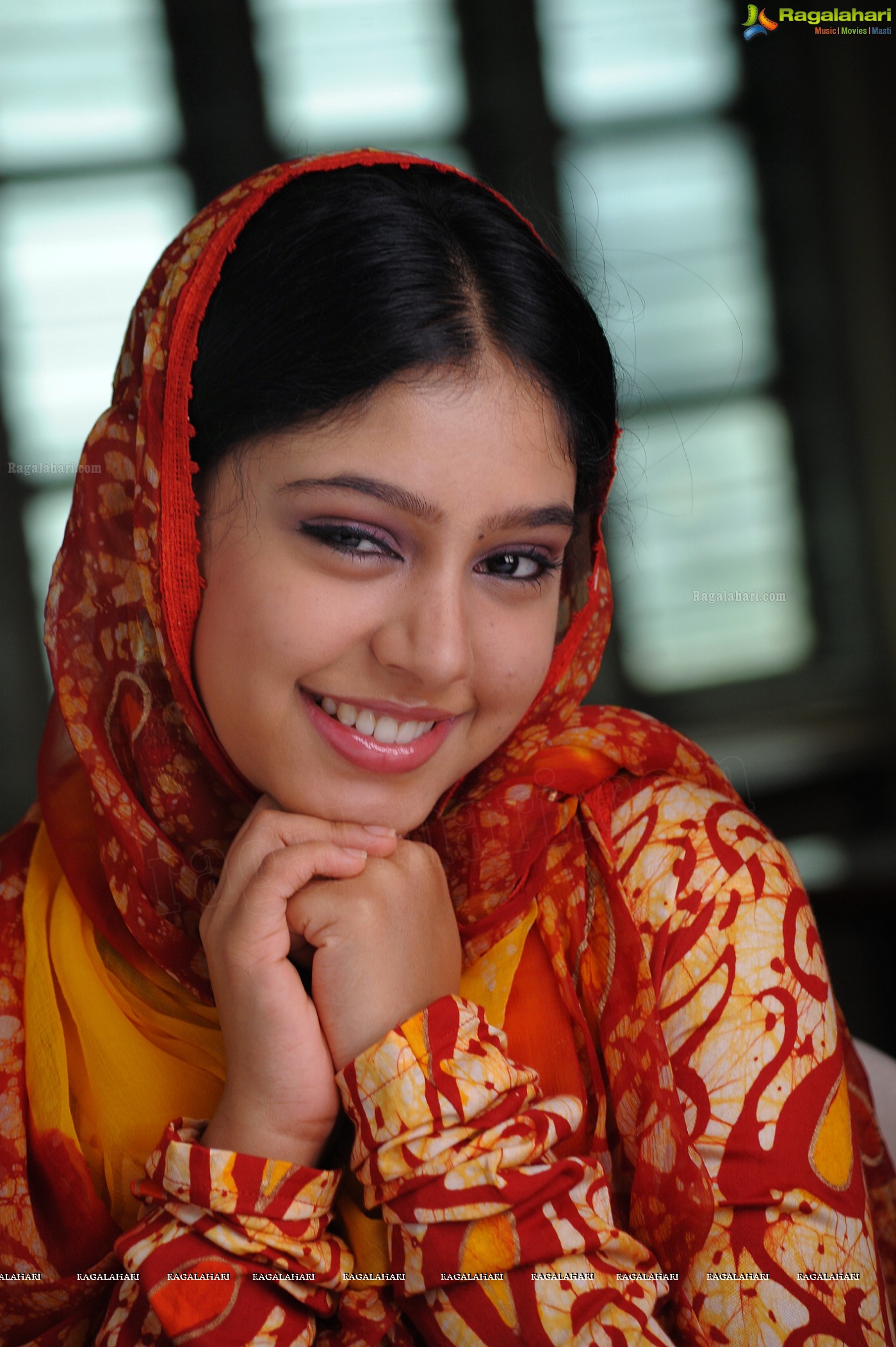 Niti Taylor (Posters)