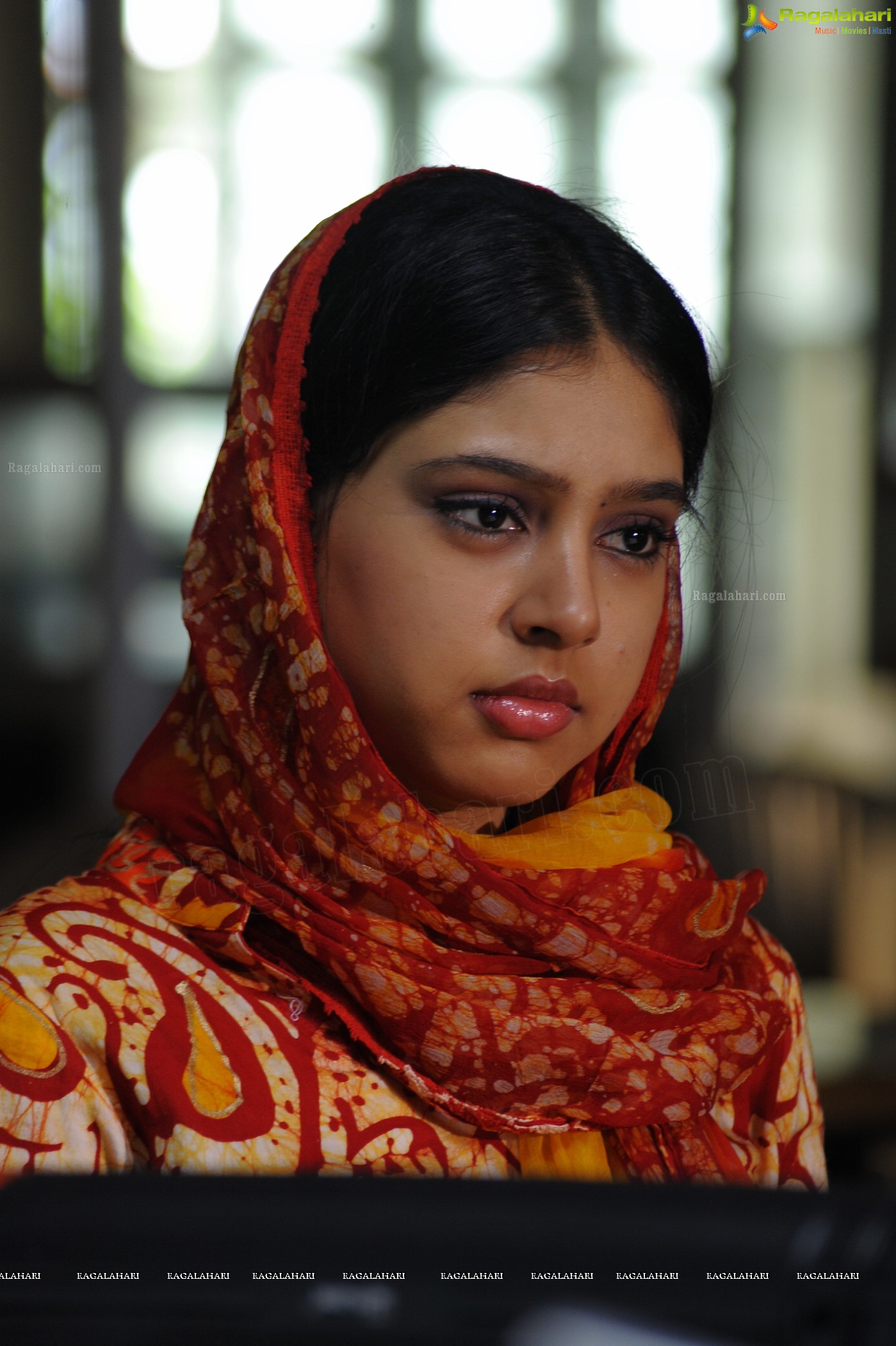 Niti Taylor (Posters)