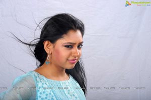 Niti Taylor Studio Shoot