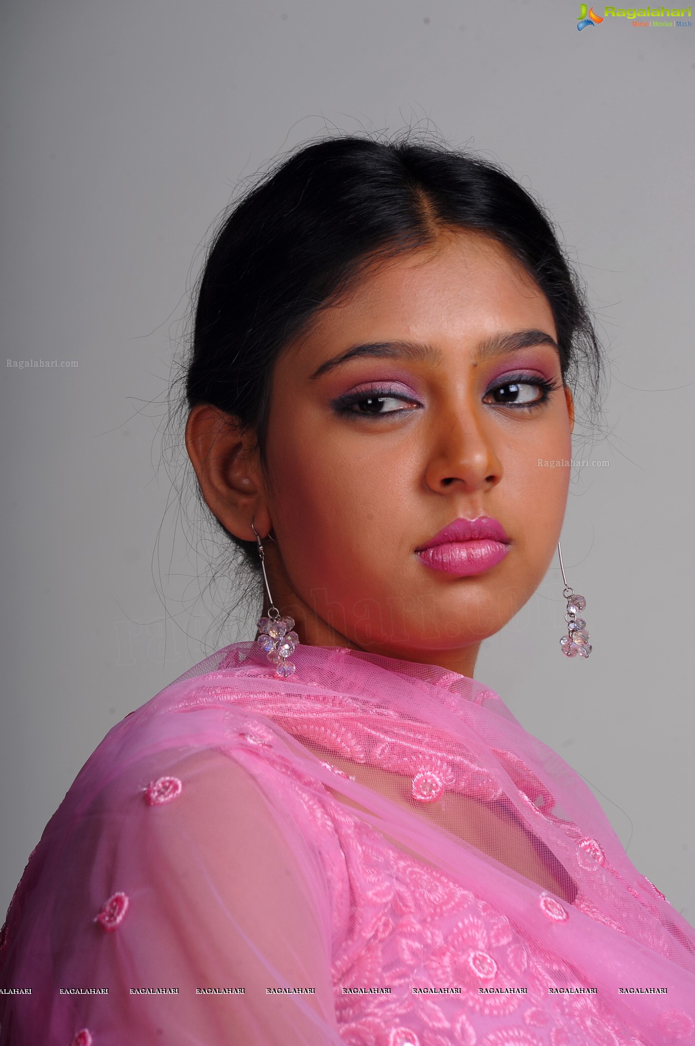 Niti Taylor (Posters)