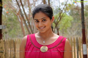 Priyamani conjoined twins photos