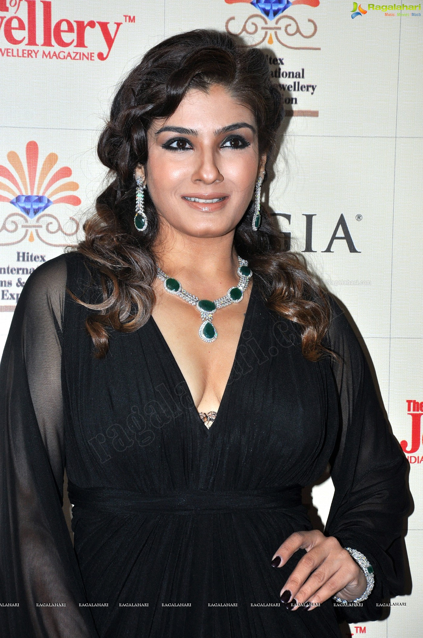 Raveena Tandon (Posters)