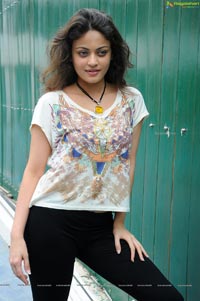 Sneha Ullal Action with Entertainment Posters