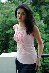 Deeksha Seth in Sexy Sleeveless Dress