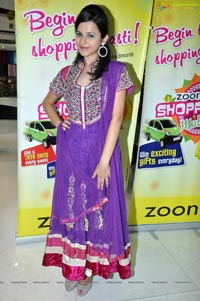 Hyderabad Model Himani Singh at Zooni Centre Photos