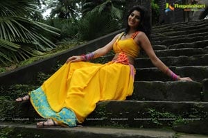 Actress Joshna Photos
