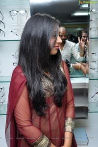Niti Taylor at KSR Eyewear Hyderabad