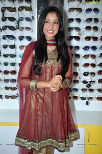 Niti Taylor at KSR Eyewear Hyderabad