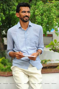 Sekhar Kammula on the sets of Life is Beautiful