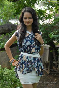 Adda Heroine Shanvi