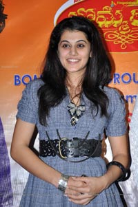 Taapsee in Gown Photos