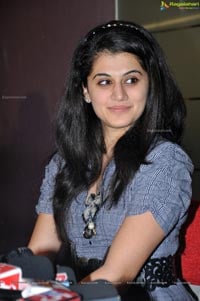 Taapsee in Gown Photos