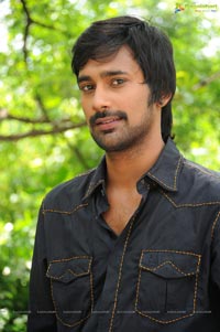 Hero Varun Sandesh Photos