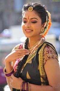 Amala Paul Bharatanatyam Stills