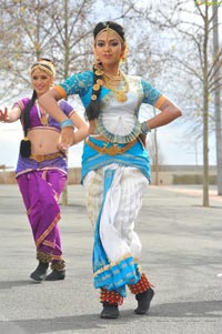 Amala Paul Bharatanatyam Stills